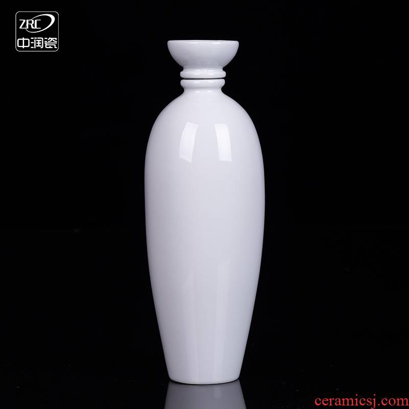 Creative jingdezhen ceramic bottle home wine pot liquor bottles of white tire seal gifts custom glass jar