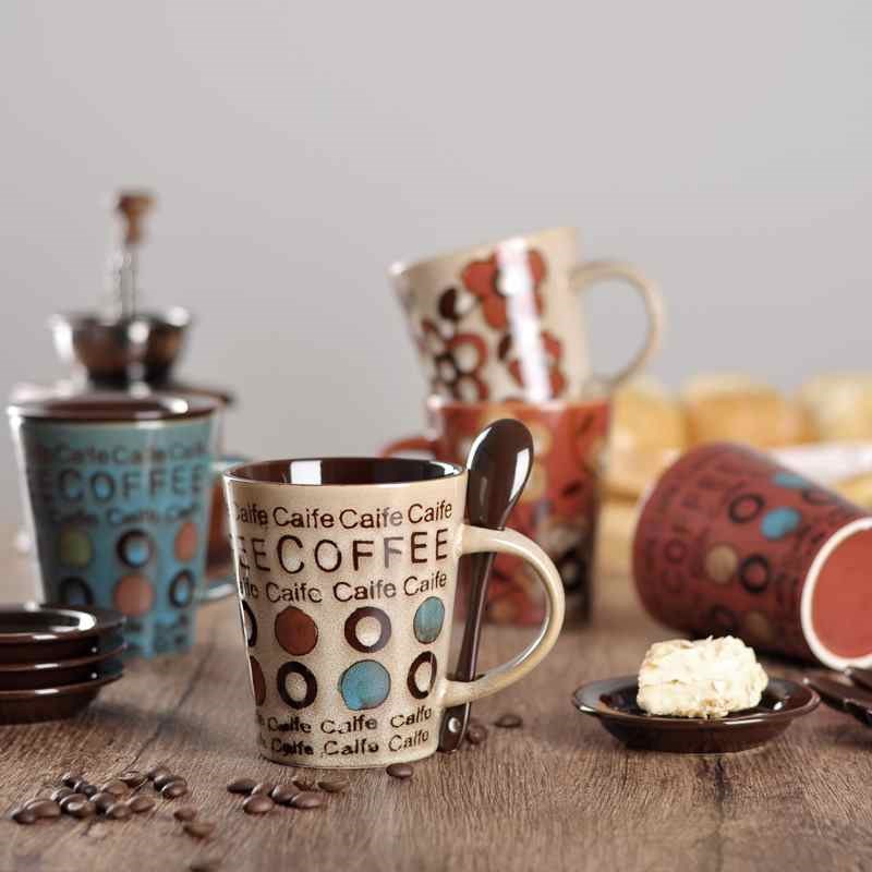 The new creative trend han edition ceramic cup cup one ultimately responds cup with cover with a spoon, and lovely