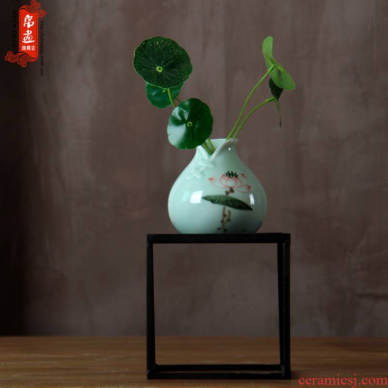 Small mini vase, jingdezhen ceramic Nordic manual creative contracted hydroponic water raise money plant flowers, furnishing articles