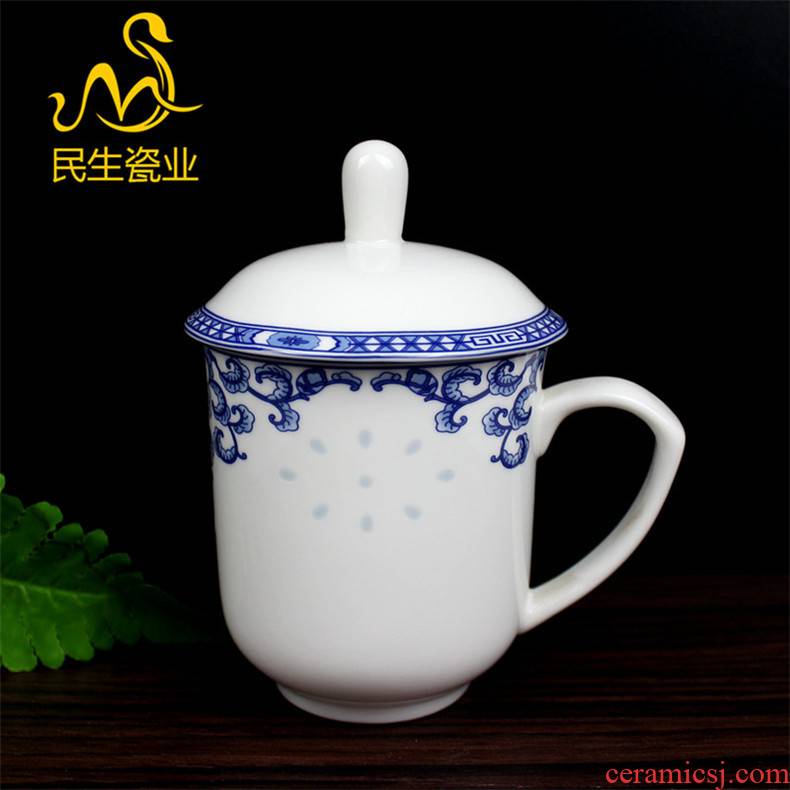 Both of the people 's livelihood and exquisite flower cup party office cup blue flower porcelain glaze made pottery ceramic cup, office cup and meeting