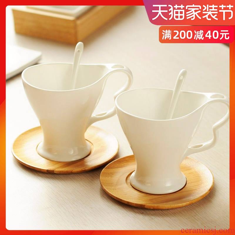 Send cups of creative cup suit European ceramic cup coffee cup suit milk coffee cup of milk tea cup