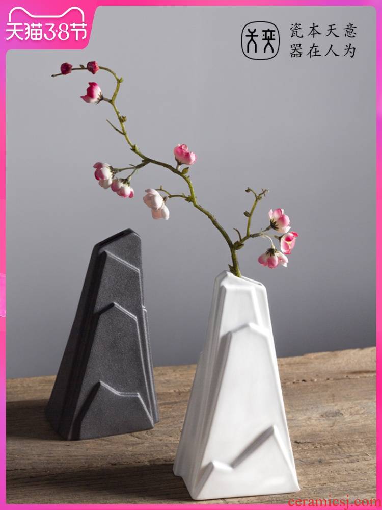 The rockery days yi ceramic vase furnishing articles, The sitting room is black and white flower arranging household decorations Chinese zen art