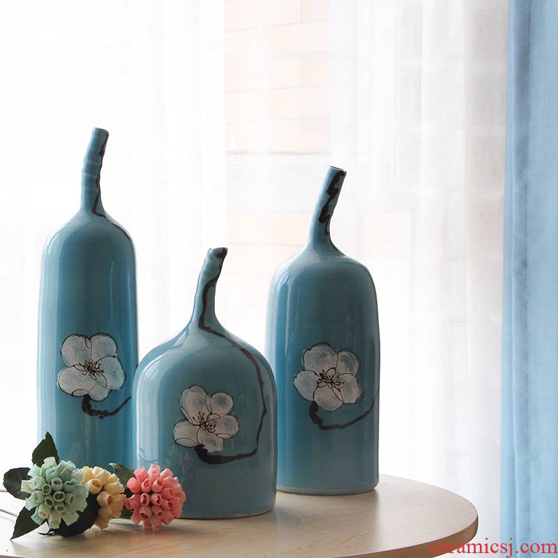 American rural Mediterranean jingdezhen ceramic vase is placed between example household act the role ofing is tasted porch is decorated porcelain