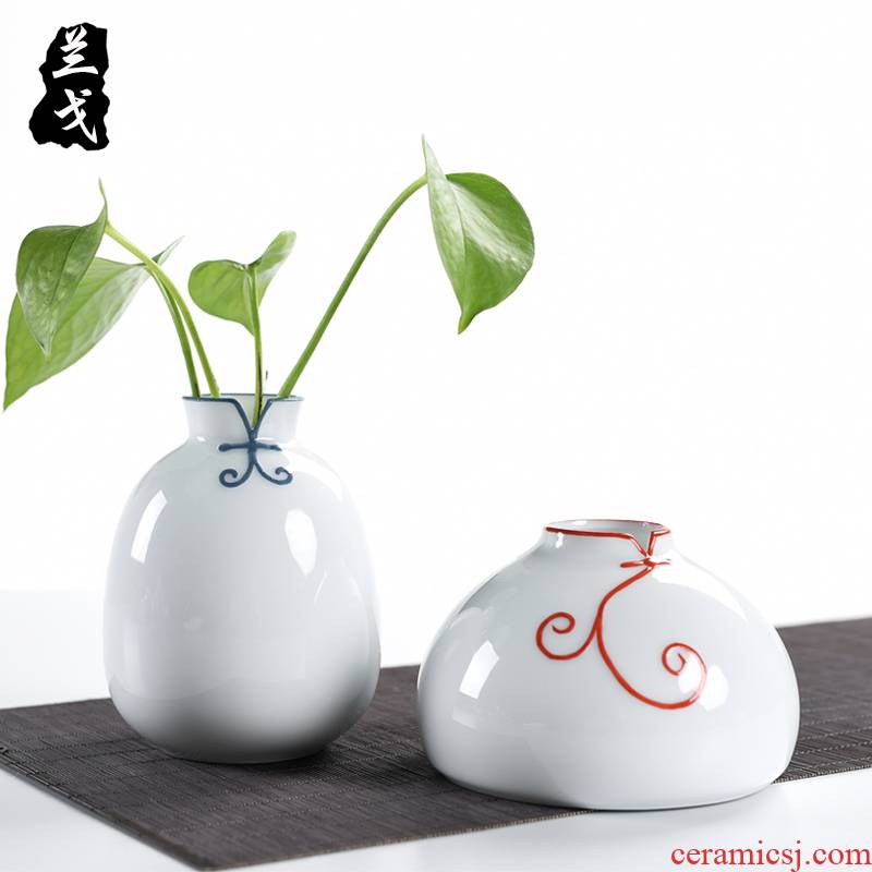 Having tea hand - made flowers exchanger with the ceramics parts white porcelain vase Japanese flower flower tea bottle handicraft furnishing articles
