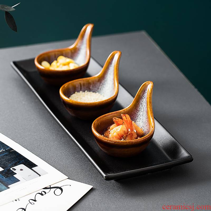 Japanese ceramics sauce dish hotel club creative move cold dish dish dish tableware dip seasoning caviar run out