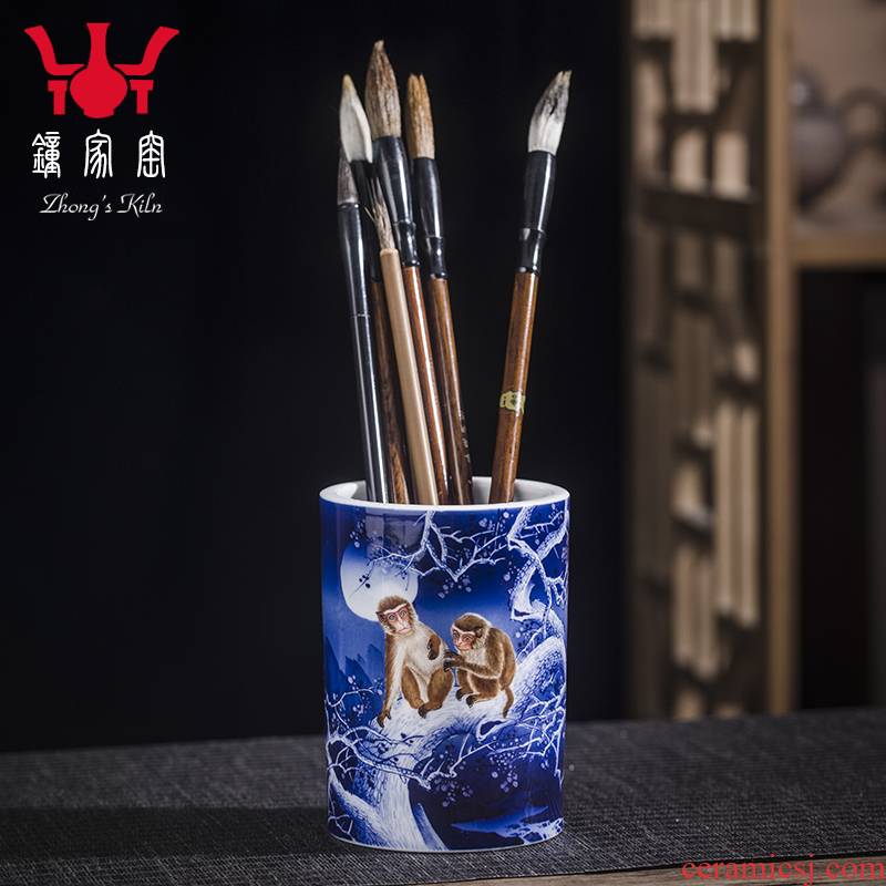 Clock home up in jingdezhen ceramic blue and white snow brush pot masters hand - made monkey office study ancient frame furnishing articles