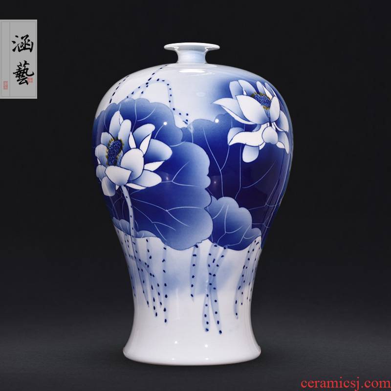 Jingdezhen blue and white lotus mei bottles of new Chinese style living room porch hand - made ceramics flower arranging decorative furnishing articles of handicraft