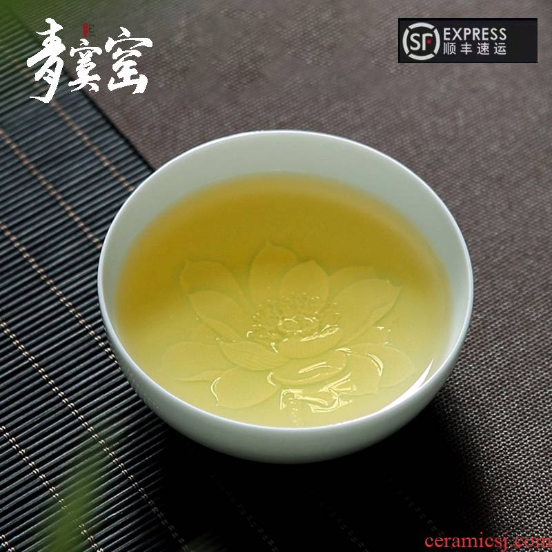 Its green up with white porcelain of jingdezhen tea service master cup single cup sample tea cup teacup coaster a single hand