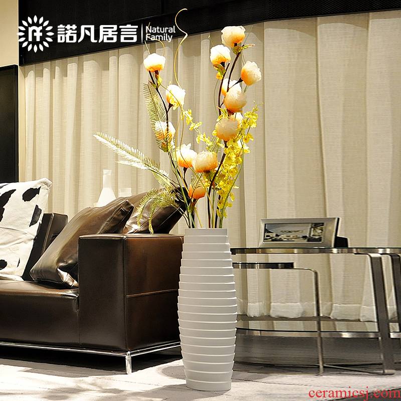 The Leaf dry flower bouquet fake flowers b sitting room ground simulation flower decoration ceramic vase European household act the role ofing is tasted