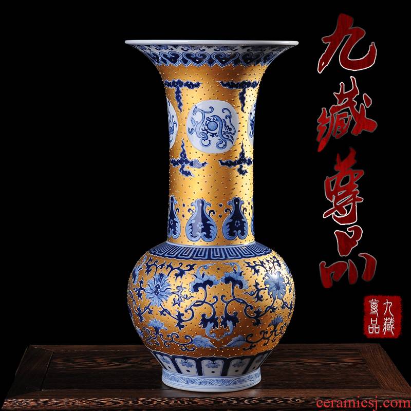 Jingdezhen ceramics gold hand - made vases, flower receptacle emperor bottles of modern household handicraft furnishing articles