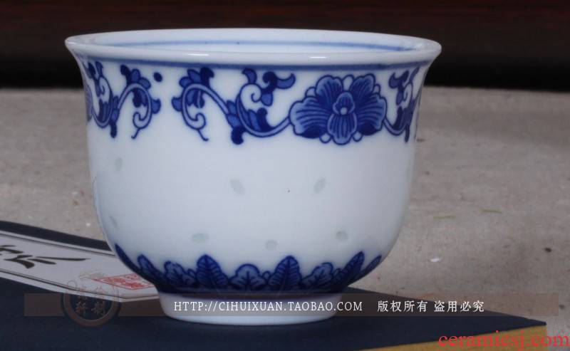 Jingdezhen porcelain and exquisite porcelain ceramic cups little glass liquor cup porcelain cups ceramic cup