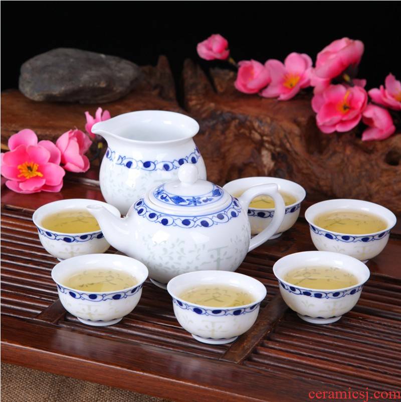 Gardenia kung fu tea set a complete set of jingdezhen porcelain carved tea kettle hand - made ceramic checking