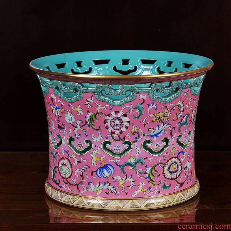 Grilled jingdezhen ceramics imitation the qing qianlong pastel pink flower crafts are hollow out bound branch lines brush pot vase