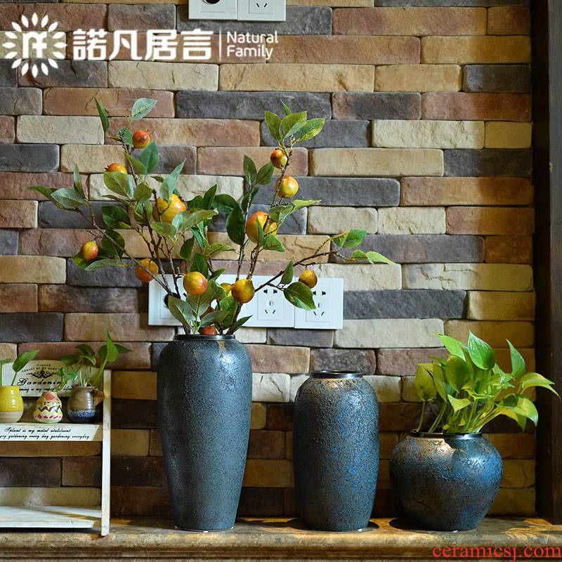 The Vases, ceramic table sitting room hotel furnishing articles dried flower arranging flowers villa clubhouse decoration European contracted coarse pottery originality