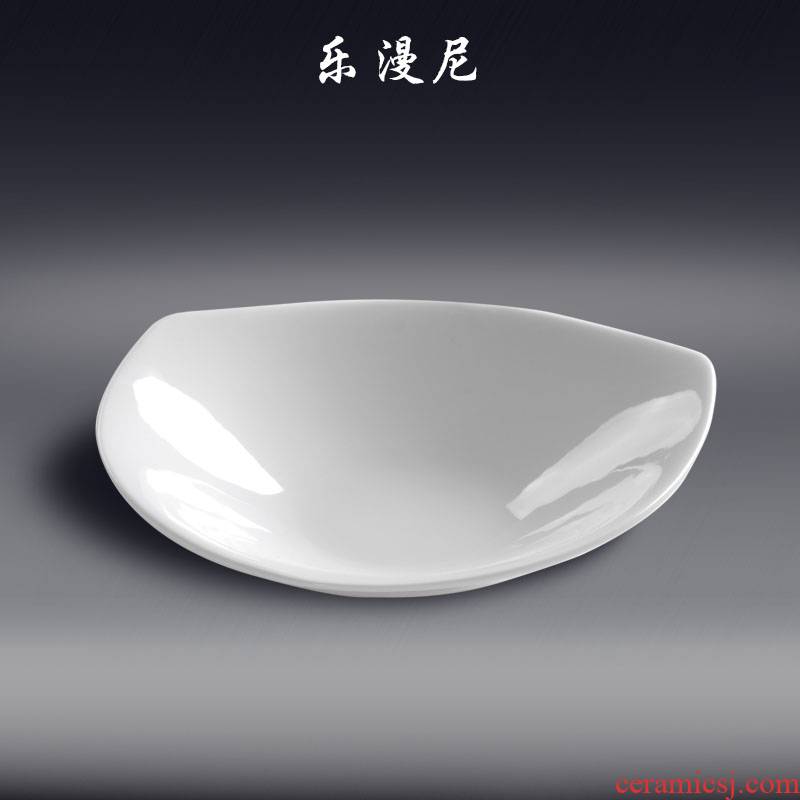 Le diffuse, round foot triangle bowl - salad bowl hotel ceramic tableware pure white triangle shaped deep Fried dishes