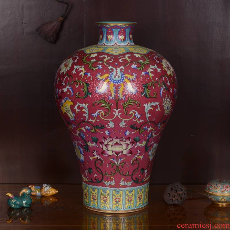 Jingdezhen ceramics high - grade hand - made archaize qianlong to mei red bottle vase home decoration craft furnishing articles in the living room
