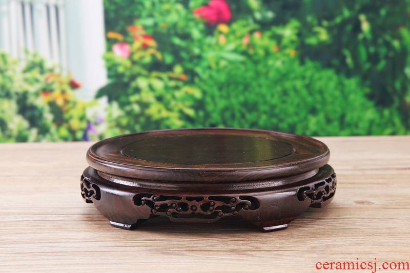 Carve patterns or designs on woodwork black acid branch base solid wood antique stone, jade round wooden handicraft furnishing articles tray base