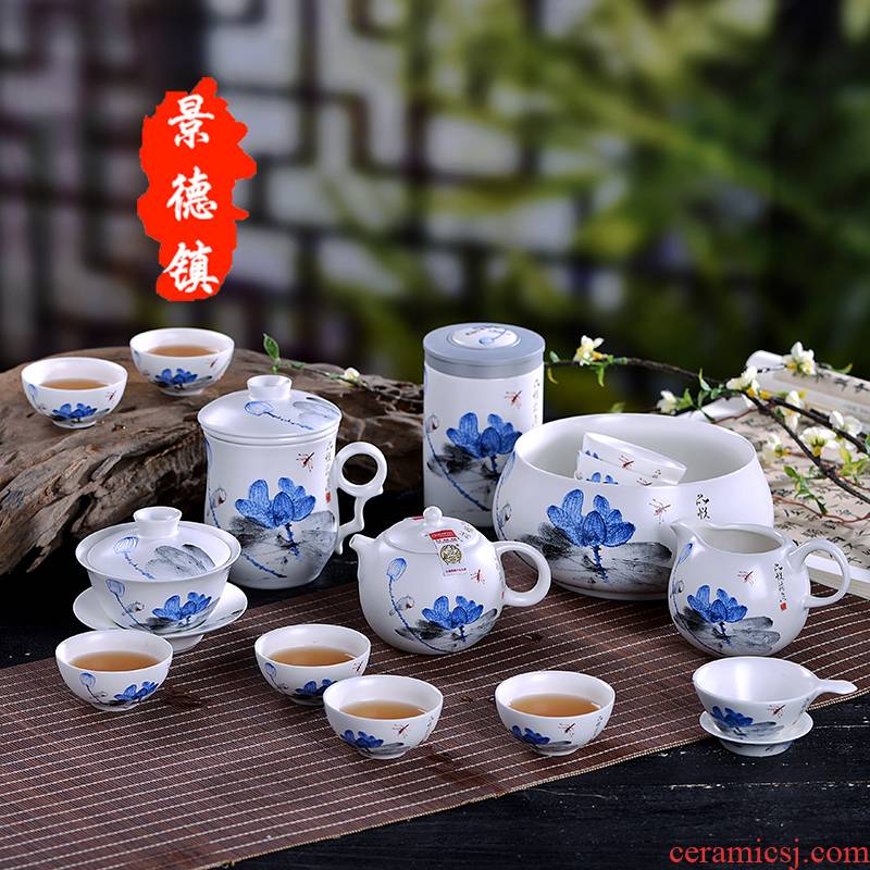 A complete set of jingdezhen ceramics tea suit household kung fu tea cups GaiWanCha wash the tea gift box