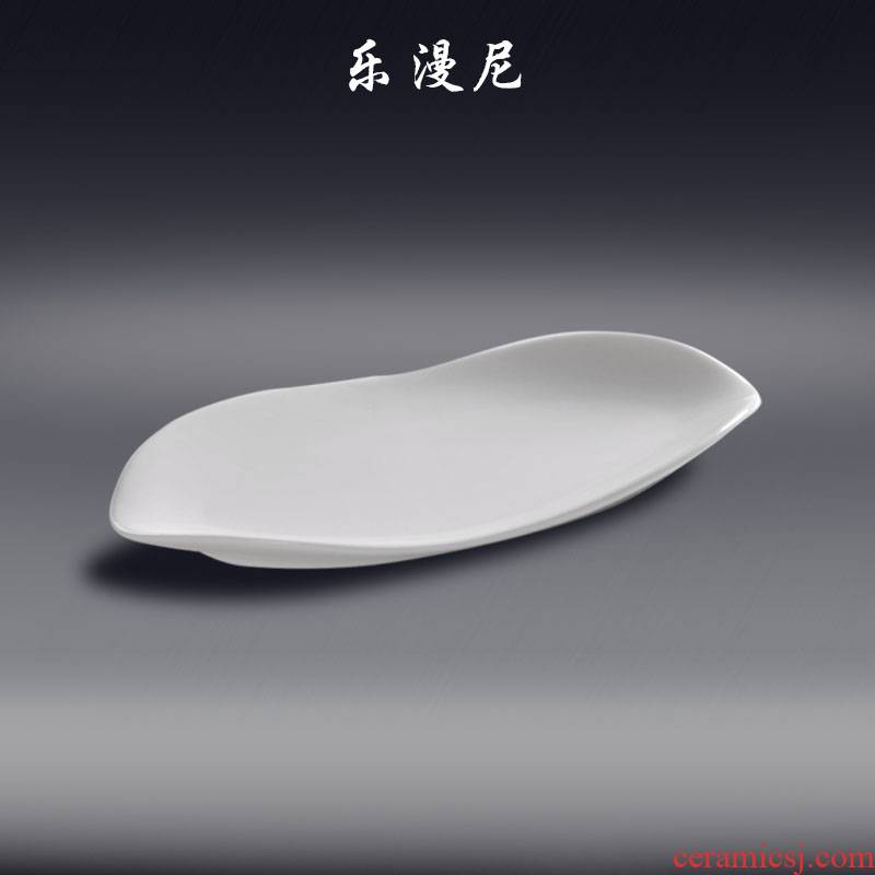 Le diffuse, shallow - olive type plate pure white ceramic cooking dishes cold dish special shaped plates