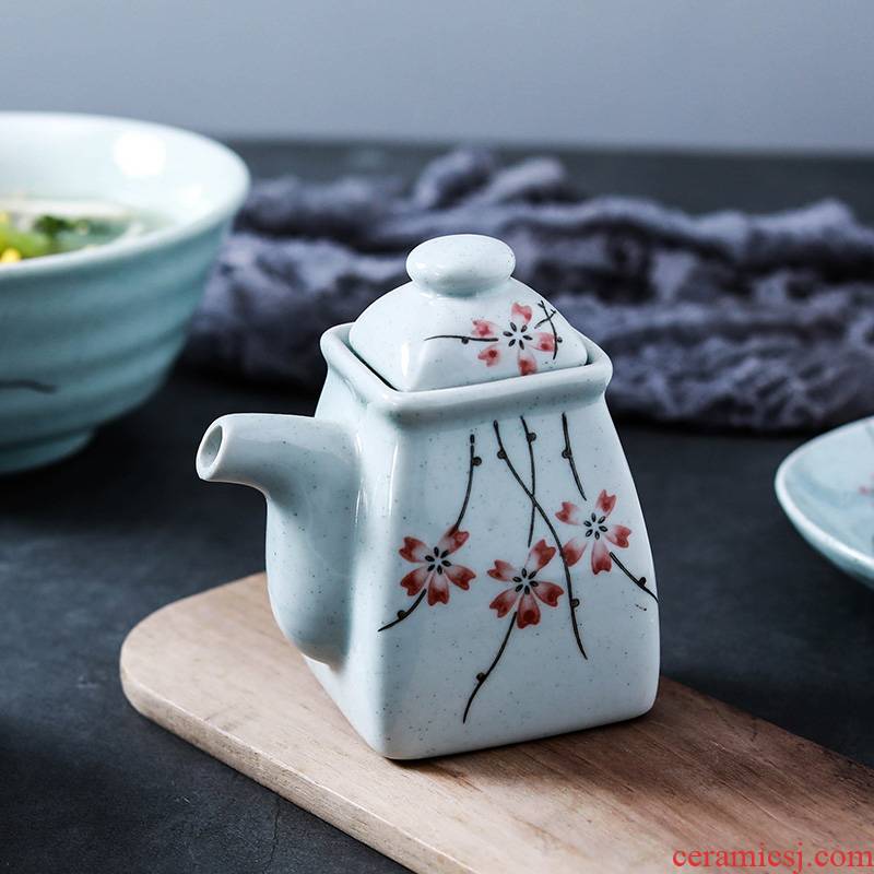 NDP creative household ceramics soy sauce pot seasoning sauce pot pot Japanese LiuYing with cover vinegar jug of containment