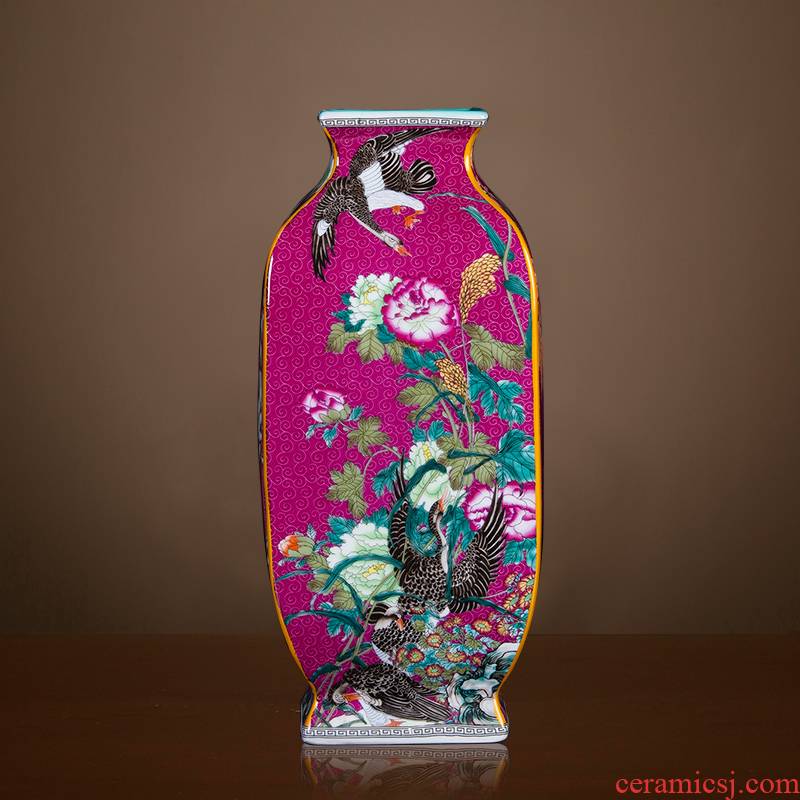 Jingdezhen ceramics imitation qianlong year pastel square antique vase Chinese rich ancient frame sitting room adornment is placed