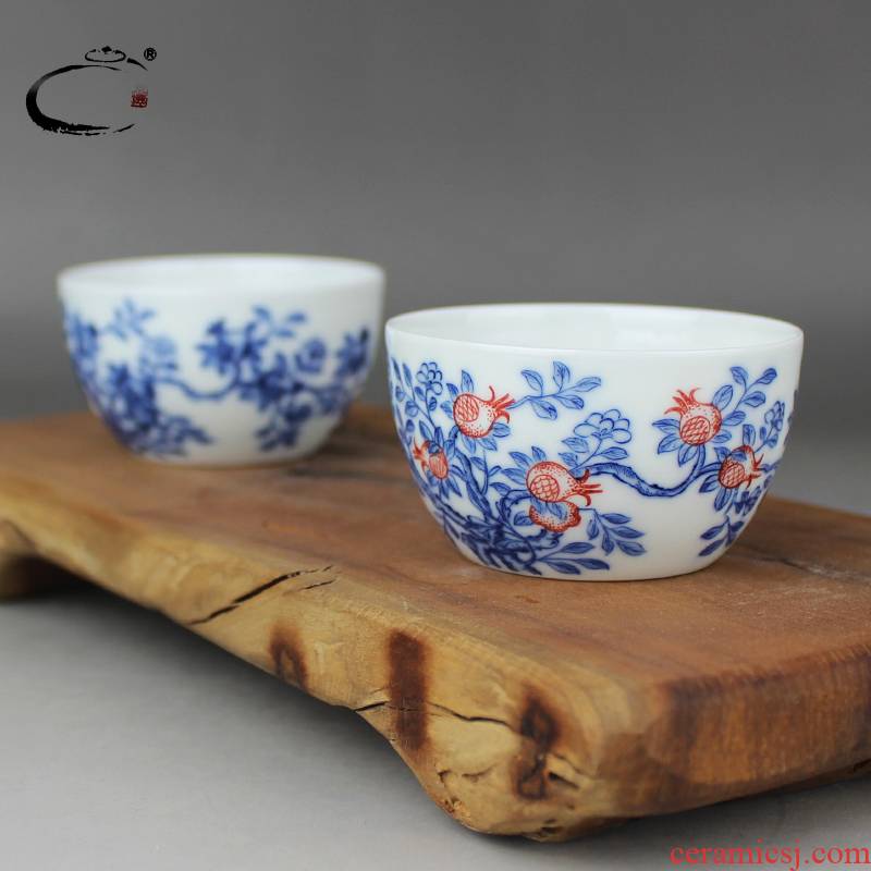 And auspicious single cup of jingdezhen ceramic sample tea cup kung fu tea cups to restore ancient ways in color bucket cylinder cup chicken