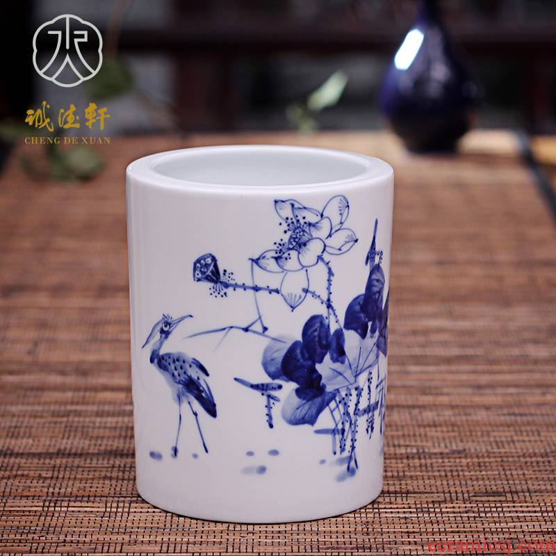 Cheng DE xuan jingdezhen ceramics high - grade hand - made porcelain tea set gift accessories rose pen container on the way