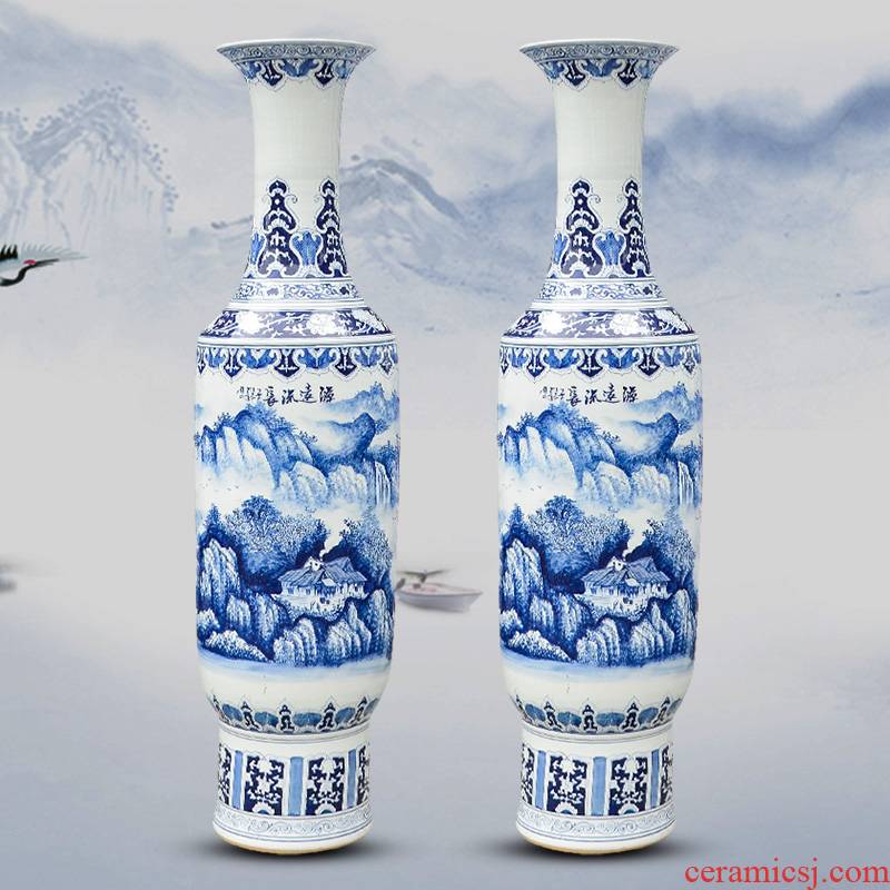 Jingdezhen ceramics has a long history in the hand of large blue and white porcelain vase hotel high sitting room adornment is placed