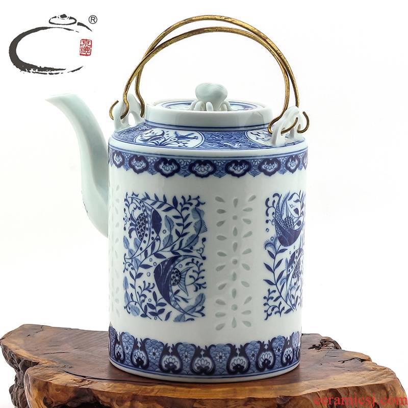 Beijing DE auspicious esteeming harmony system of jingdezhen porcelain and exquisite FuGuiYu girder pot of 800 ml ceramic tea pot