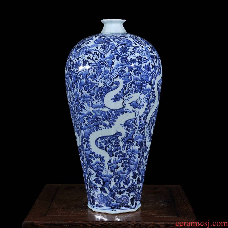 Jingdezhen ceramics imitation says Dr. In xiangyun vases, antique collection classical household handicraft furnishing articles
