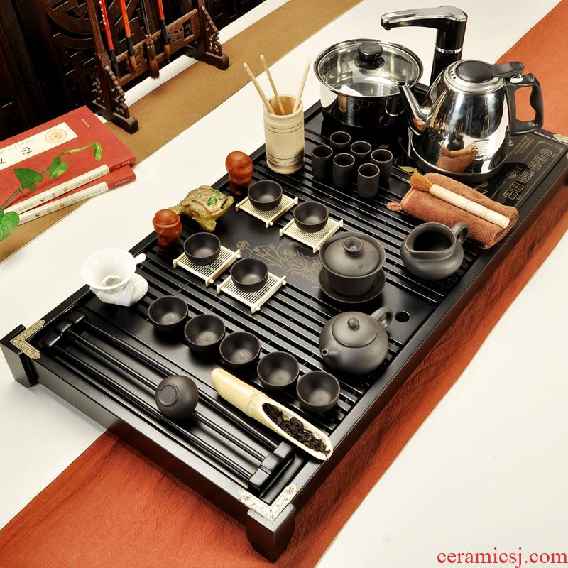 All flourishing tea set suits for Chinese style household ceramics kung fu tea tea set a complete set of four solid wood tea tray