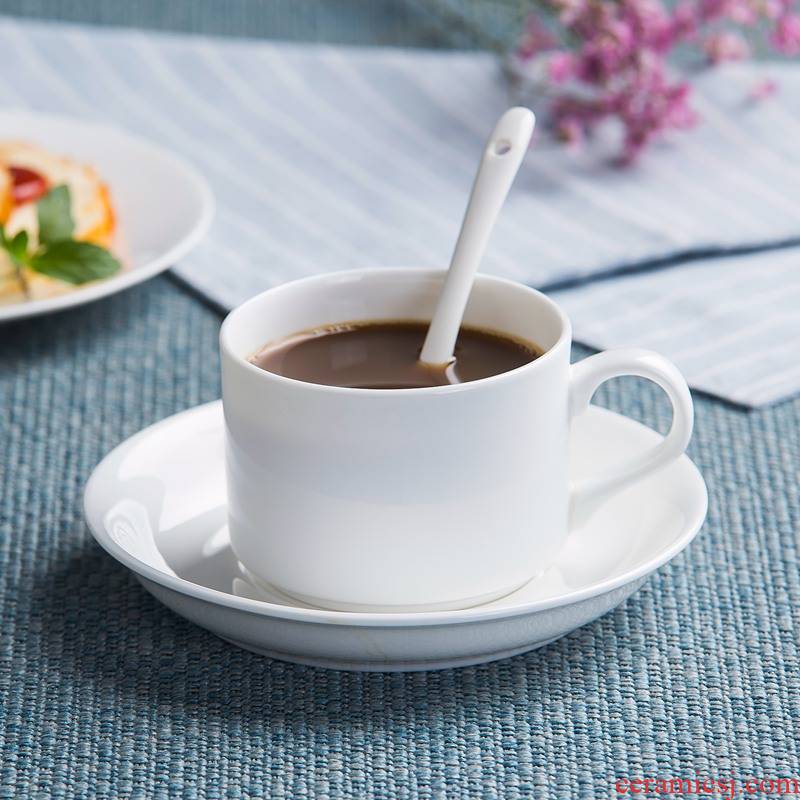 Jingdezhen porcelain coffee cup spoon suit European pure white ipads China coffee cups and saucers