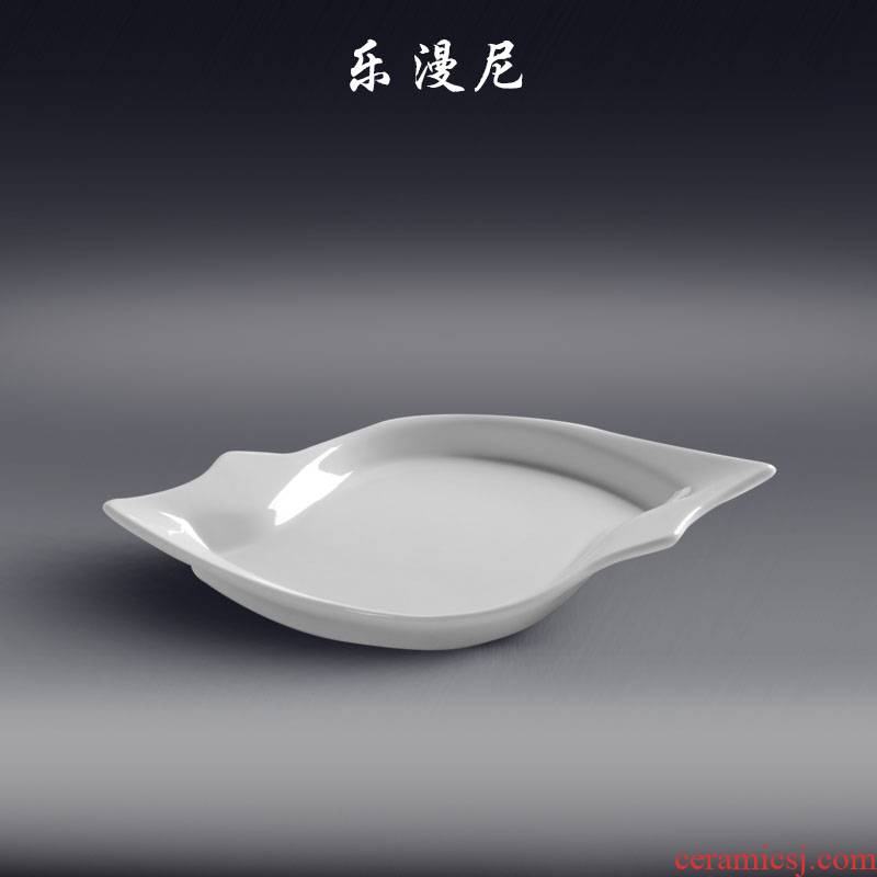 Le diffuse, s - shaped torch dish - ceramic western - style food cold dish dish dish white tire snack hotel