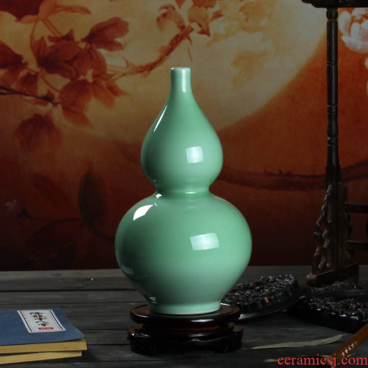 Jingdezhen ceramics longquan celadon vase furnishing articles home creative fashion handicrafts gourd sitting room adornment