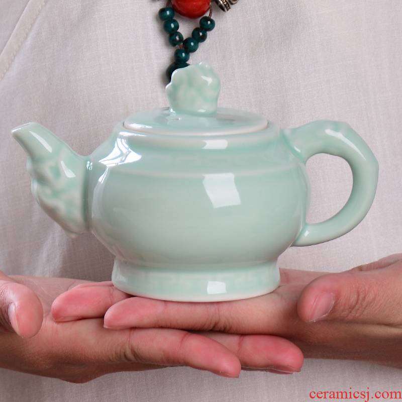 Laugh, ceramic creative household the teapot violet arenaceous your up teapot celadon violet arenaceous side put the teapot lid to use