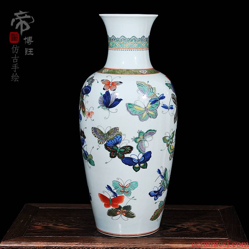 Jingdezhen blue and white hand - made ceramic vase archaize the the qing emperor kangxi years butterfly vase household decoration process