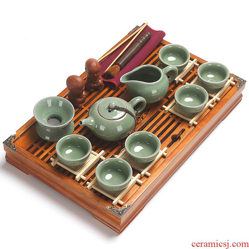 True to a whole set of ceramic tea set household kung fu tea cup solid wood tea tray tea tea accessories tea art