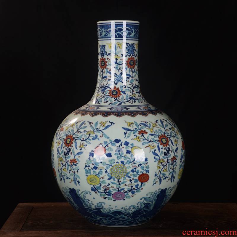 Jingdezhen ceramics high - end antique qianlong bucket colors branch lotus bottle home decoration craft furnishing articles in the living room