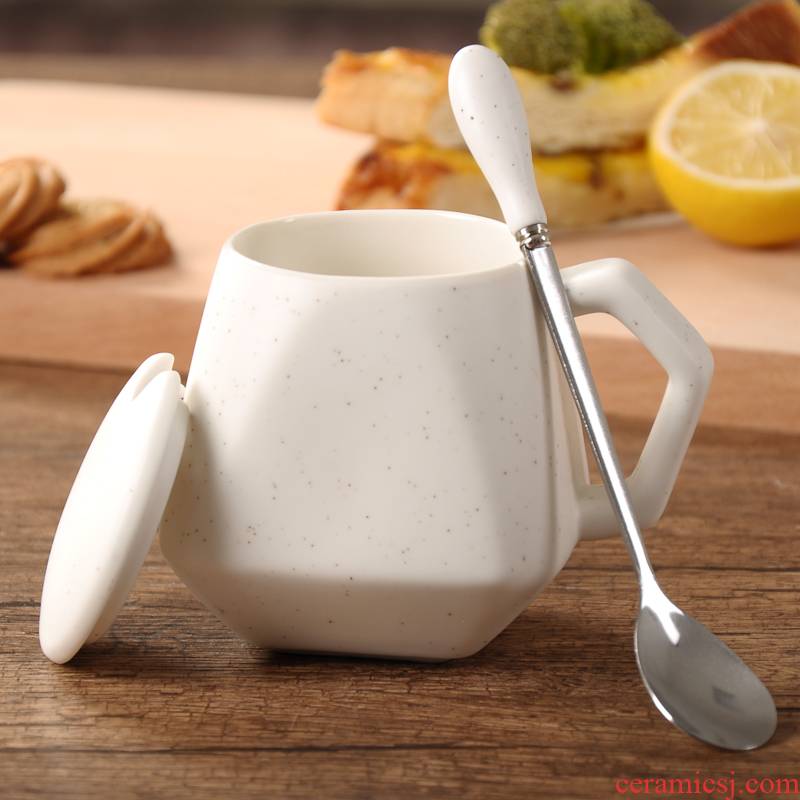 Creative move, lovely glass ceramic cup keller of coffee cup with cover with a spoon, milk cup, valentine