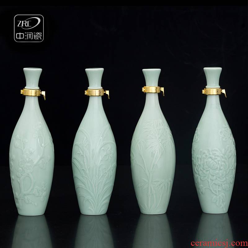 The jingdezhen ceramic jars in a jin to household archaize hip shadow blue seal carving custom gift bottle package mail
