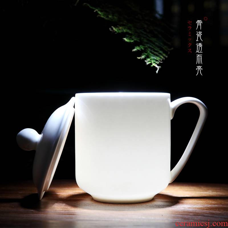 Pure white ipads porcelain cup with the LOGO of jingdezhen ceramic cup with cover cup meeting gift custom cups printing words