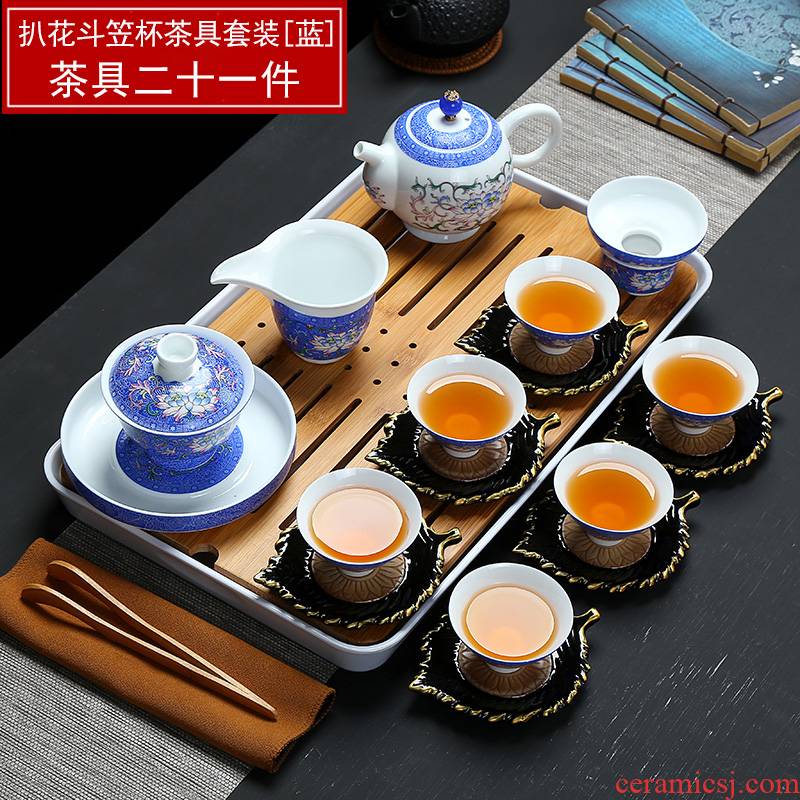 Manual pick flowers of blue and white porcelain ceramic kung fu tea sets suit household teapot GaiWanCha sea of a complete set of tea cups