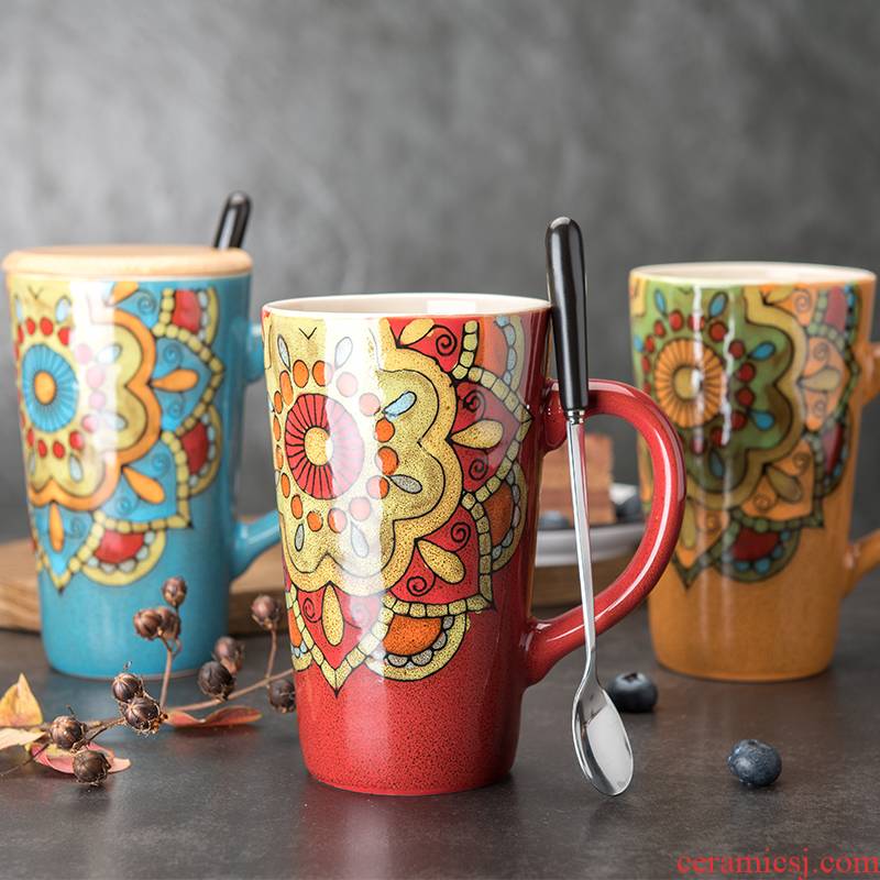 The National high wind ceramic cup high - capacity couples are drinking a cup of coffee cup mark cup with cover with a spoon