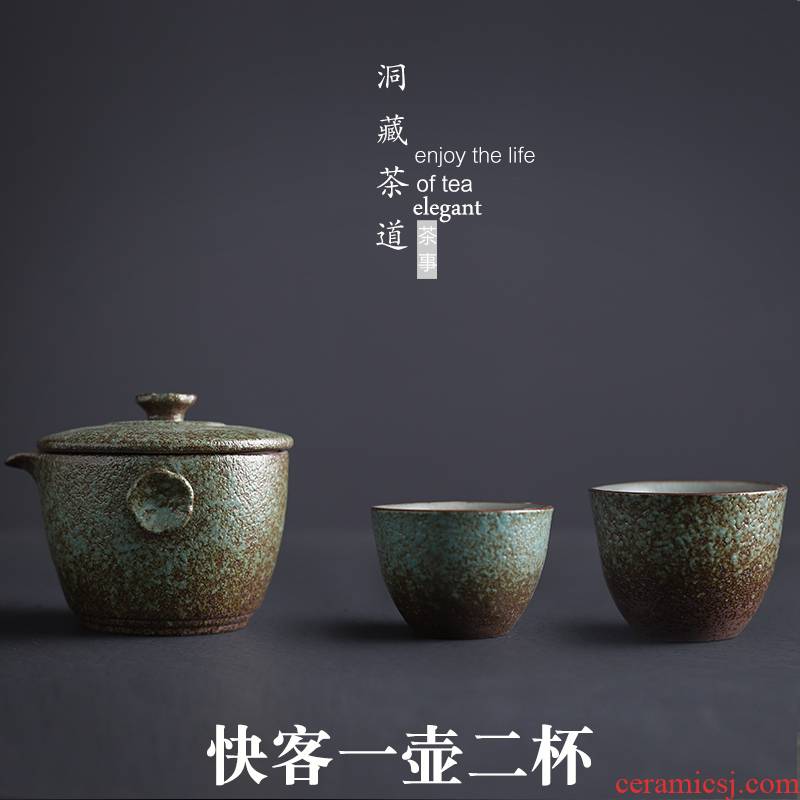 Coarse pottery in floor crack of a pot of two CPU tureen hand grasp the teapot tea pot pot of kung fu tea set