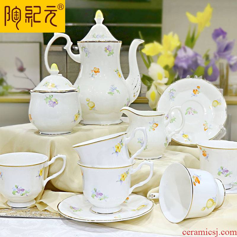 Coffee set suit English afternoon tea ipads China Coffee cups and saucers European style up phnom penh ceramic red tea cups to send a spoon