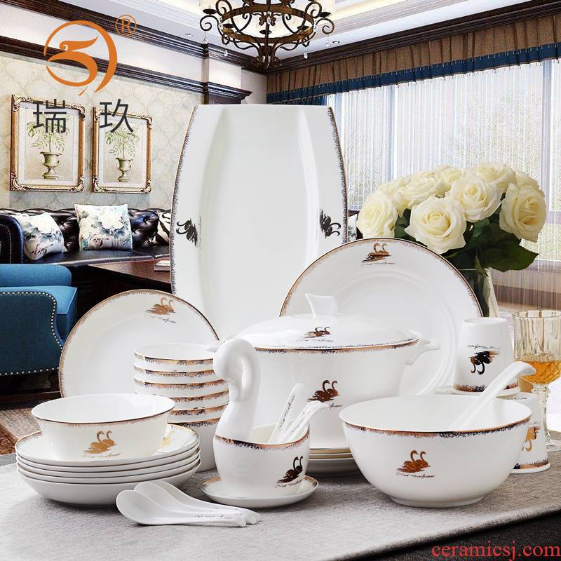 Europe type 56 skull porcelain tableware suit to use plates home western - style up phnom penh swan lake ceramic tableware box package
