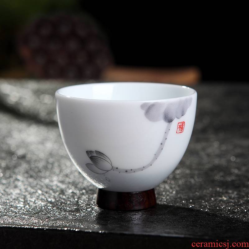 DH jingdezhen ceramic masters cup single cup tea sample tea cup kung fu tea set creative cups white porcelain cup