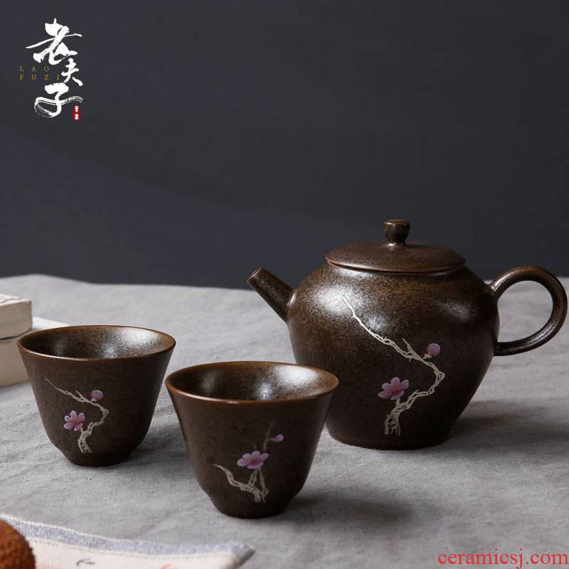 The professor to crack a pot of two cups of portable travel ceramic kung fu tea set cup teapot