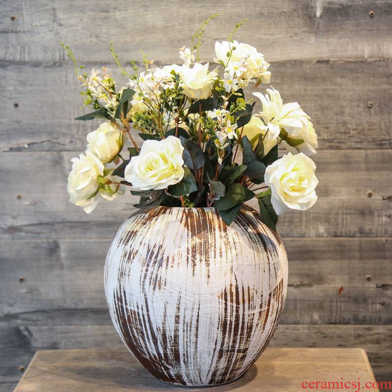 Jingdezhen ceramic flower vase retro mesa simulation flowers, artificial flowers decorate the sitting room hotel table furnishing articles