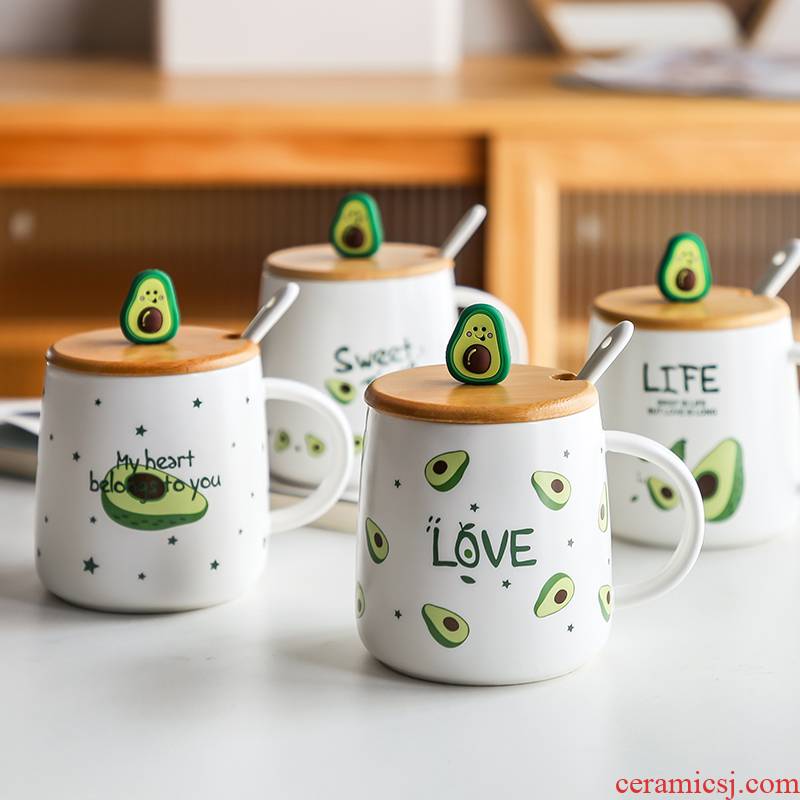 But Avocado green wooden cover mark cup with cover ceramic spoon cup Nordic creative web celebrity ins wind household milk cup